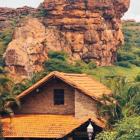 Badami Heritage Resort Exterior photo