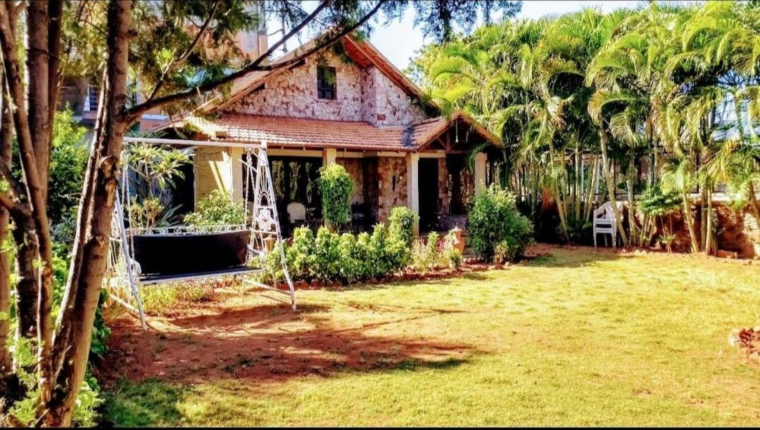 Badami Heritage Resort Exterior photo