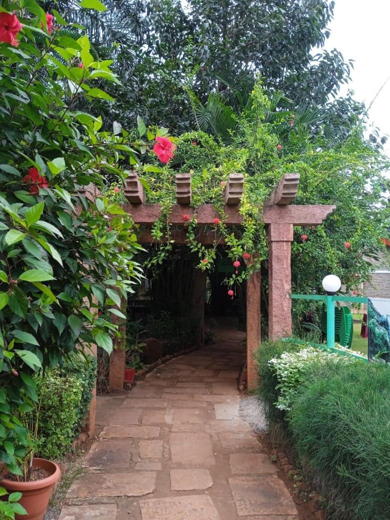Badami Heritage Resort Exterior photo